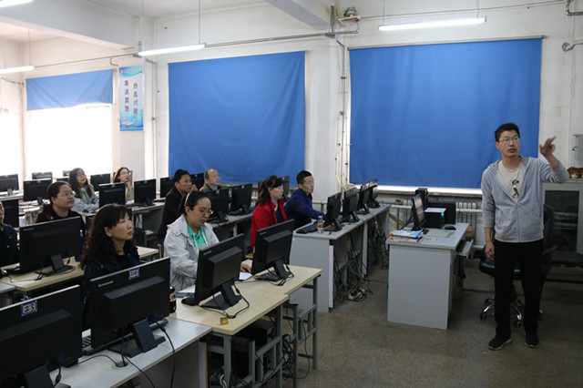 3.計算機系青年教師教學(xué)能力展示_副本.jpg 3.計算機系青年教師教學(xué)能力展示_副本.jpg