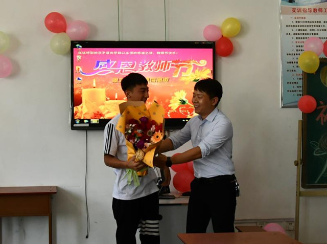 微信圖片_20200911185535_副本.jpg 微信圖片_20200911185535_副本.jpg