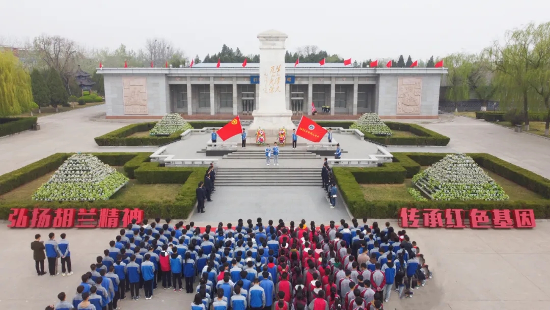 1.webp.jpg 1.webp.jpg