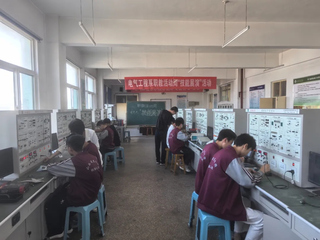 1.webp.jpg 1.webp.jpg