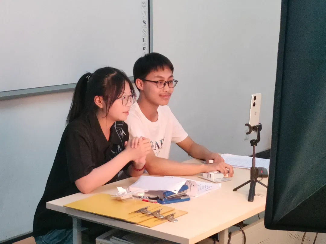 1.webp.jpg 1.webp.jpg