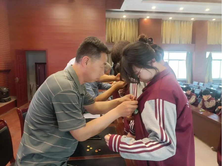 團員2.png 團員2.png